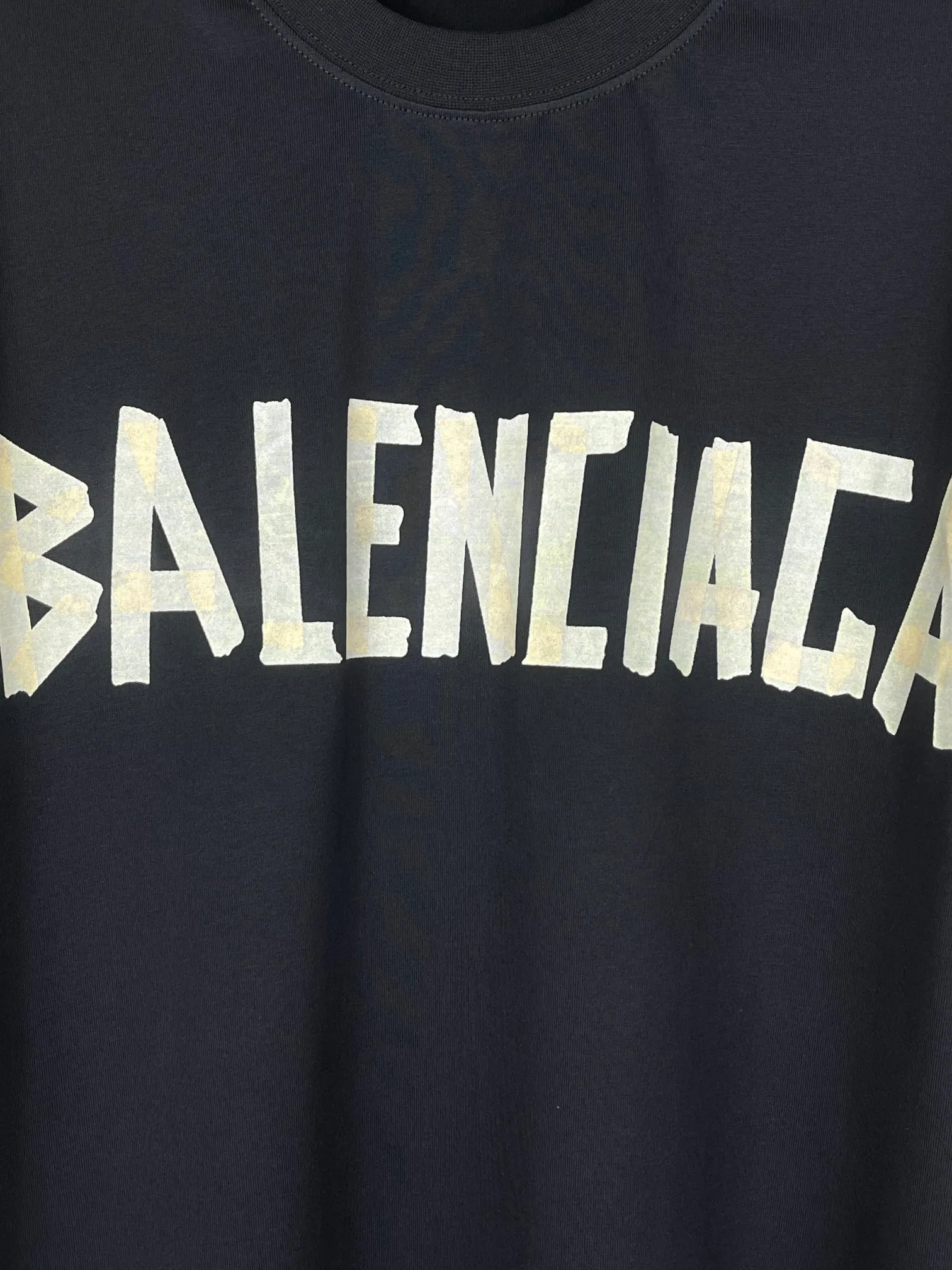 【 . Quality】BALENCI*GA/ .24ss .AB Classic . Authentic 。 ‼️ ， 。 . ZP . 260 ， . ， ， 。Classic ， ， ， 。 . OS . Same Style。 ：BL 223366 ： . Size：XS L